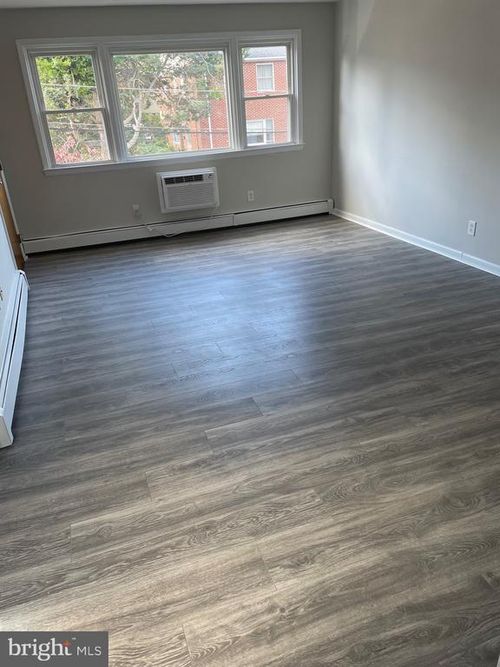 b-123 4th Ave, BROOMALL, PA, 19008-2331 | Card Image