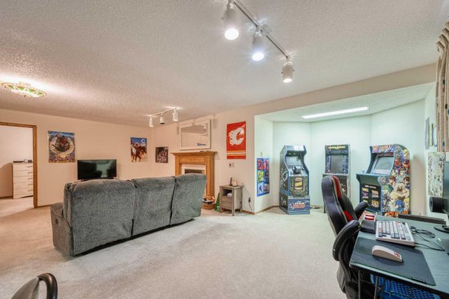 230 Hamptons Park Nw, Home with 2 bedrooms, 3 bathrooms and 2 parking in Calgary AB | Image 31