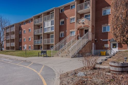 114-580 Armstrong Rd, Kingston, ON, K7M8M3 | Card Image