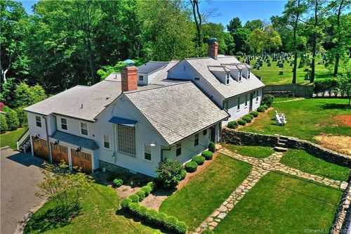 96 Kings Hwy N, Westport, CT, 06880-3104 | Card Image