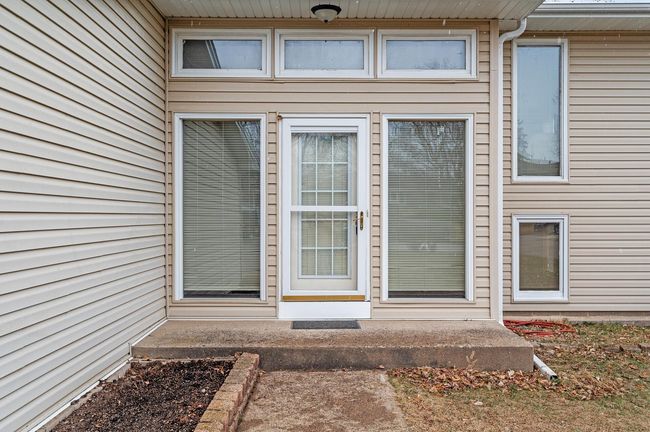 4017 Fordham Dr Ne, House other with 4 bedrooms, 2 bathrooms and null parking in Saint Anthony MN | Image 4