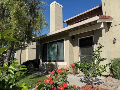 1015 Warburton Ave, Santa Clara, CA, 95050-3821 | Card Image