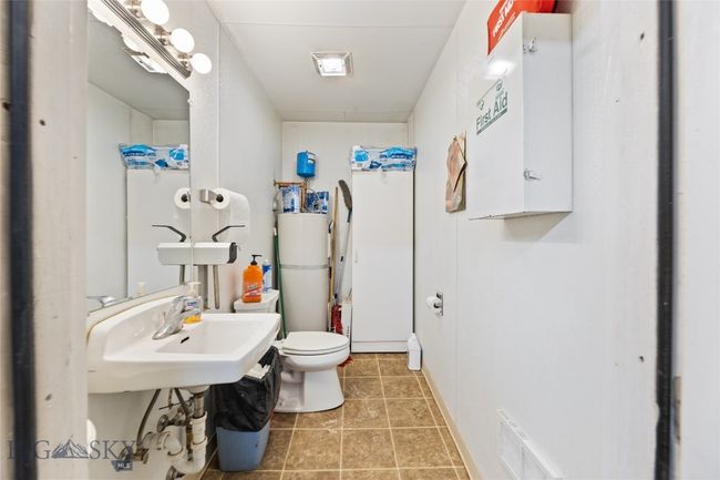 301 1 St Ave N, Home with 0 bedrooms, 0 bathrooms and null parking in Clyde Park MT | Image 36
