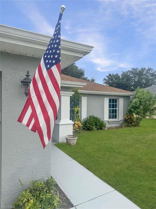 3618 Ne 18th Pl, Cape Coral, FL, 33909-7331 | Card Image