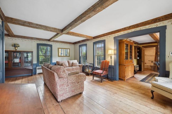 37 High St, House other with 4 bedrooms, 4 bathrooms and 10 parking in Bradford NH | Image 4