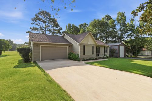 5 Trace Dr, Greers Ferry, AR, 72067-9156 | Card Image
