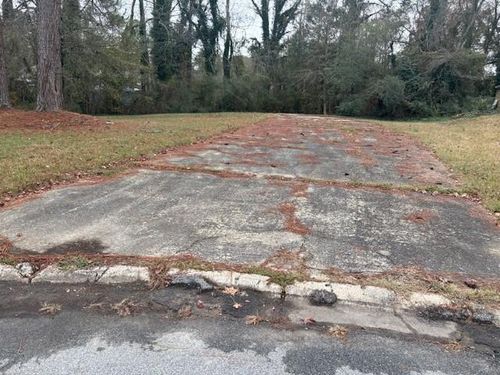 370 Taylor Ct, Riverdale, GA, 30274-3516 | Card Image