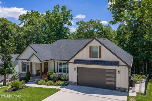 229 Gadusi Way, Loudon, TN, 37774-6823 | Card Image