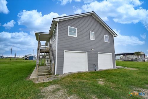 90 Blue Fish Ln, Palacios, TX, 77465-2211 | Card Image