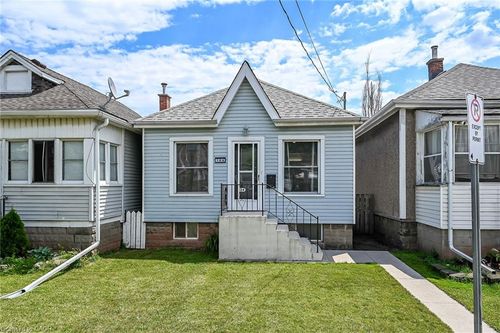 184 London St N, Hamilton, ON, L8H4C2 | Card Image