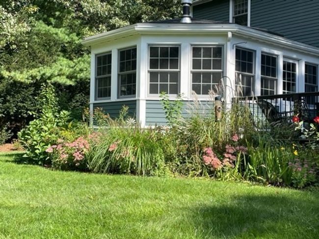 16 Lisa Ln, House other with 3 bedrooms, 3 bathrooms and 4 parking in Georgetown MA | Image 34