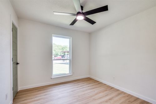 509 Steeple Ridge Ct, Everman, TX, 76140-4713 | Card Image