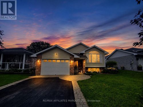 248 Northwoods Cres, Cornwall, ON, K6H7K3 | Card Image