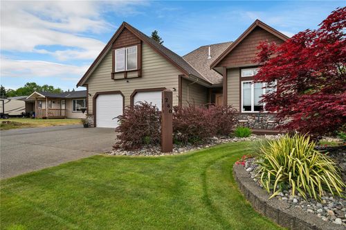 240 Carolyn Rd, Campbell River, BC, V9W5M6 | Card Image
