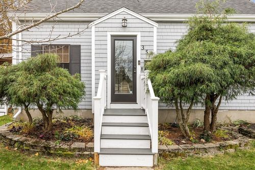 35 Hambly Rd, Tiverton, RI, 02878-2103 | Card Image