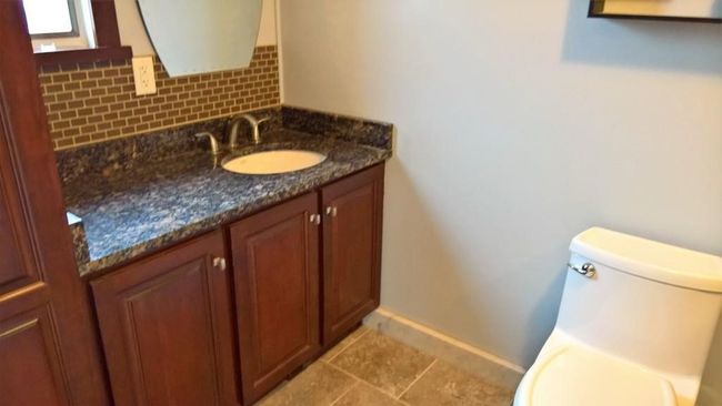 1 - 5 Lime St, Townhouse with 2 bedrooms, 2 bathrooms and 2 parking in Newburyport MA | Image 16