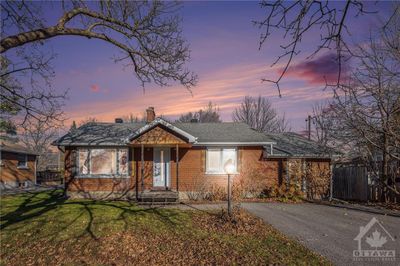 3629 Mcbean St, House other with 3 bedrooms, 1 bathrooms and 4 parking in Richmond ON | Image 1