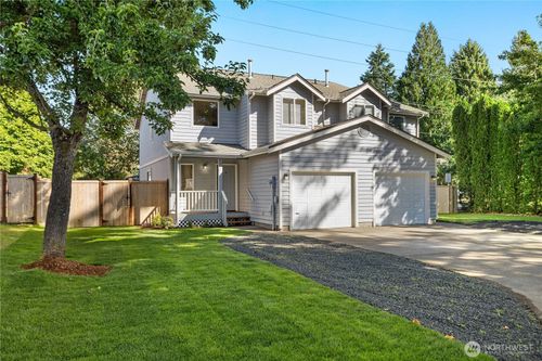 7003-7001 7003 Lazy Ct Sw, Tumwater, WA, 98512-7410 | Card Image
