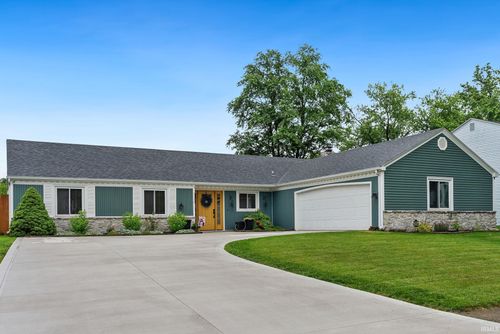 3332 Chelmsford Pl, Fort Wayne, IN, 46815-8421 | Card Image