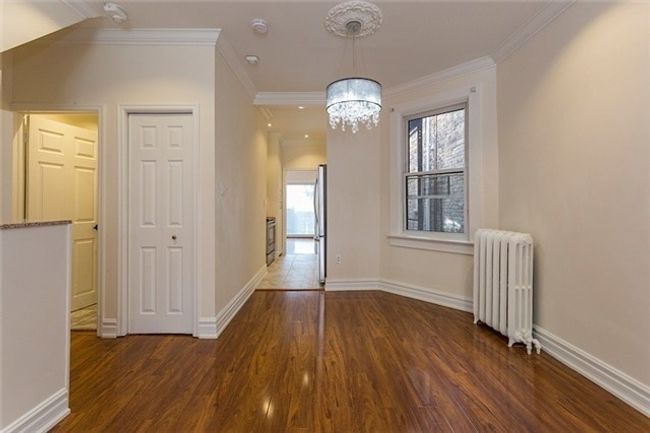 MAIN - 123 Seaton St, Home with 1 bedrooms, 1 bathrooms and 1 parking in Toronto ON | Image 7