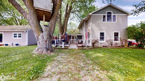 715 S 12th Street, Clear Lake, IA, 50428 | Card Image