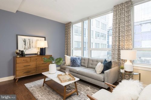 30 N 23rd St, PHILADELPHIA, PA, 19103-1590 | Card Image