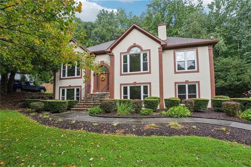 5820 Elm Tree Dr, Buford, GA, 30518-1239 | Card Image