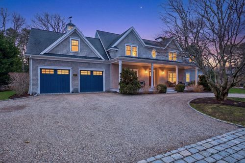 82 Crystal Lake Rd, Osterville, MA, 02655-2241 | Card Image