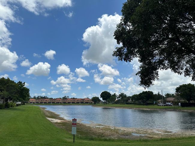 APT-205 - 3474 Briar Bay Blvd, Condo with 2 bedrooms, 2 bathrooms and null parking in West Palm Beach FL | Image 11
