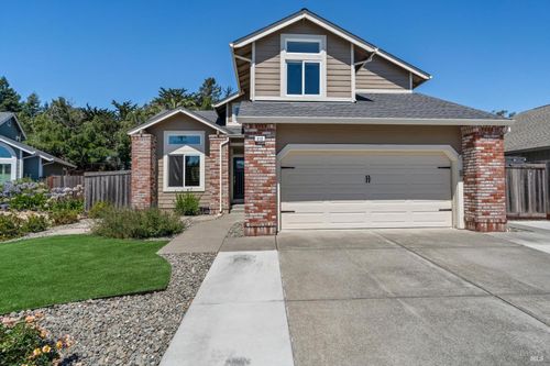 212 Mendelssohn Ct, Cotati, CA, 94931-5378 | Card Image
