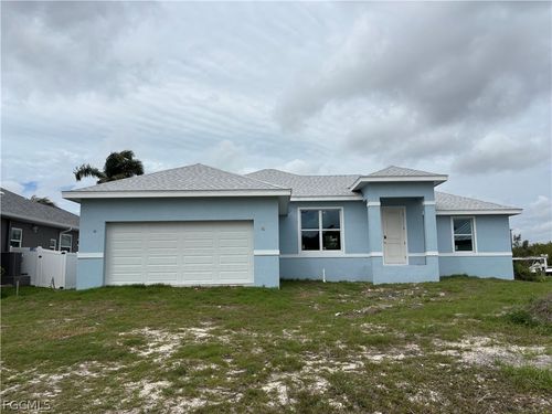 15256 Hennipen Cir, PORT CHARLOTTE, FL, 33981-4662 | Card Image