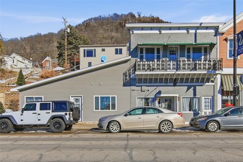 103 S Main St, Alma, WI, 54610-7757 | Card Image