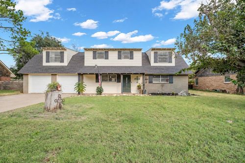 2606 Hughes St, Midland, TX, 79705-6124 | Card Image