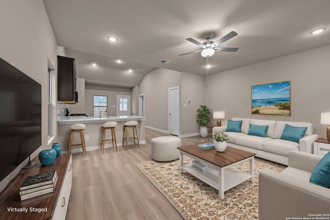 4261 Carlotta Dr, House other with 4 bedrooms, 3 bathrooms and null parking in New Braunfels TX | Image 5