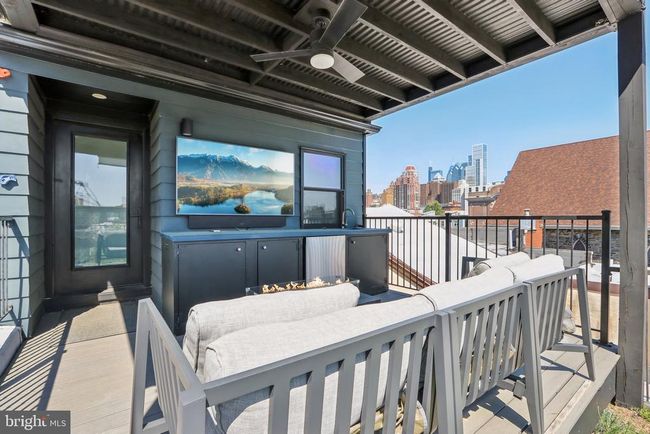 767 S 12 Th St, Townhouse with 5 bedrooms, 4 bathrooms and null parking in PHILADELPHIA PA | Image 33