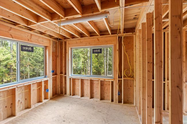 8556 Yaak River Rd, House other with 3 bedrooms, 2 bathrooms and null parking in Troy MT | Image 18