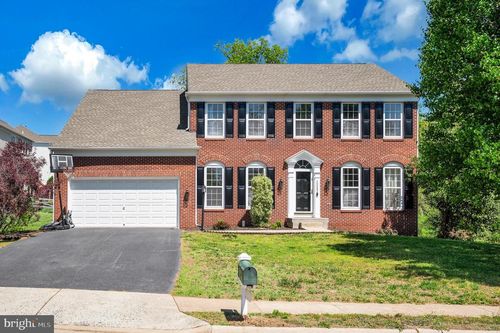 15082 Stepping Stone Dr, HAYMARKET, VA, 20169-3302 | Card Image