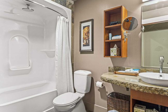 402 - 191 Kananaskis Way, Condo with 3 bedrooms, 3 bathrooms and 1 parking in Canmore AB | Image 26