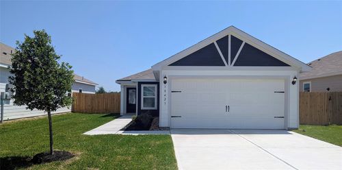 10423 Red Cardinal Dr, Cleveland, TX, 77328-1881 | Card Image