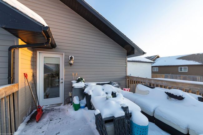 7004 39 Th Street, House other with 5 bedrooms, 3 bathrooms and 5 parking in Lloydminster AB | Image 34