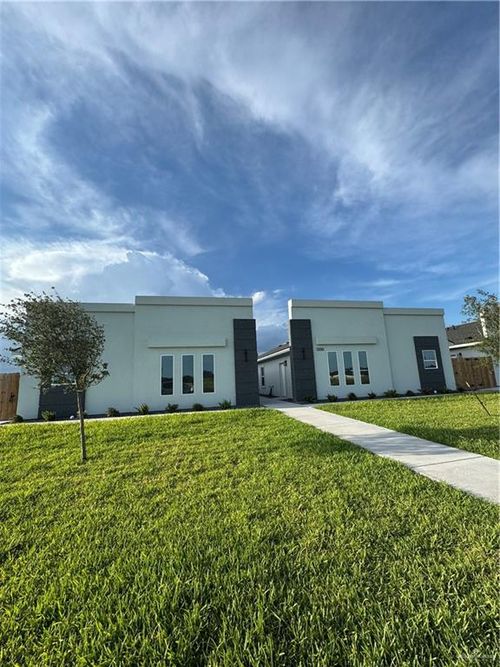 1200 Country Club Dr, Alamo, TX, 78516 | Card Image
