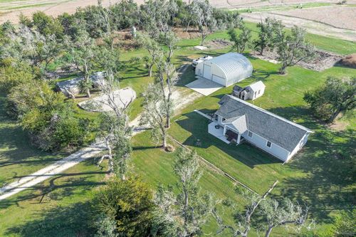 8106 S Sand Hill Rd, Burrton, KS, 67020-9224 | Card Image