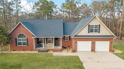 121 Zane Dr, Raeford, NC, 28376-9508 | Card Image