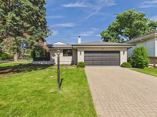 423 N Aldine Ave, Park Ridge, IL, 60068-3013 | Card Image