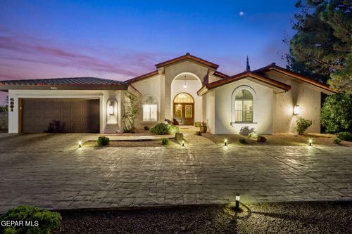 5801 Via Cuesta Dr, El Paso, TX, 79912-6610 | Card Image