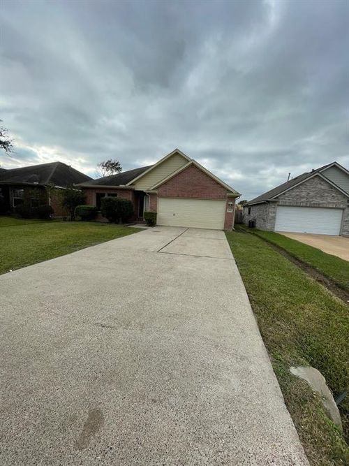 409 N 1st Street, La Porte, TX, 77571 | Card Image