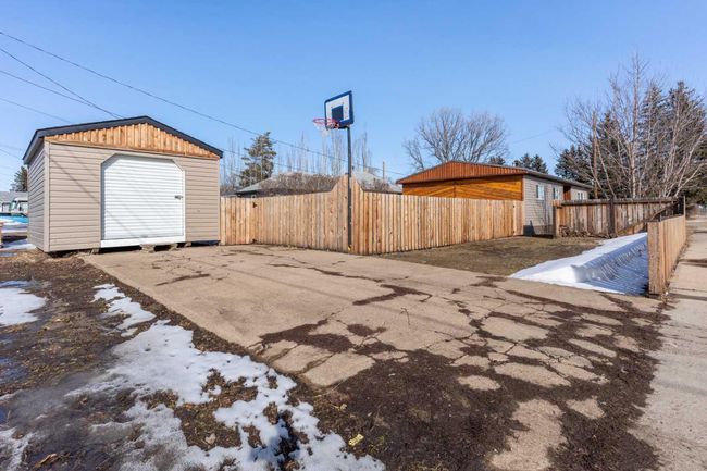 4702 49 Avenue, House other with 2 bedrooms, 1 bathrooms and 2 parking in Killam AB | Image 22
