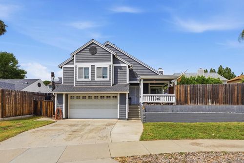 956 Mariposa Place, Escondido, CA, 92026 | Card Image