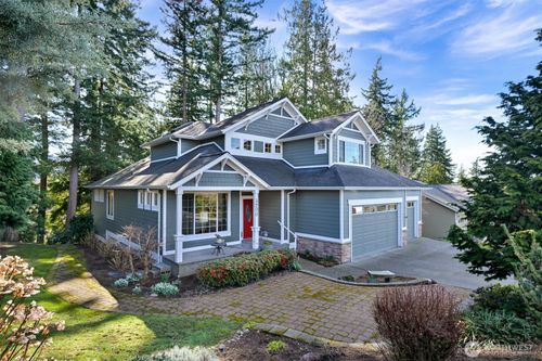 4200 Parkhurst Drive, Bellingham, WA, 98229 | Card Image
