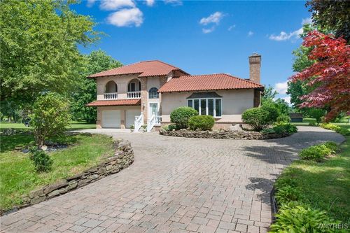 5275 Tonawanda Creek Rd, North Tonawanda, NY, 14120-9538 | Card Image